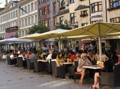 INNSBRUCK. Imperial y verde