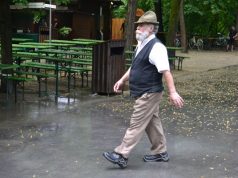 MÚNICH. iPad y polainas de cuero