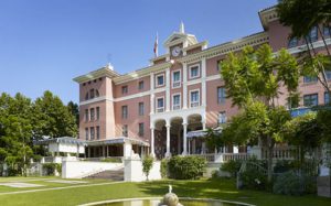 balnearios_Villa Padierna