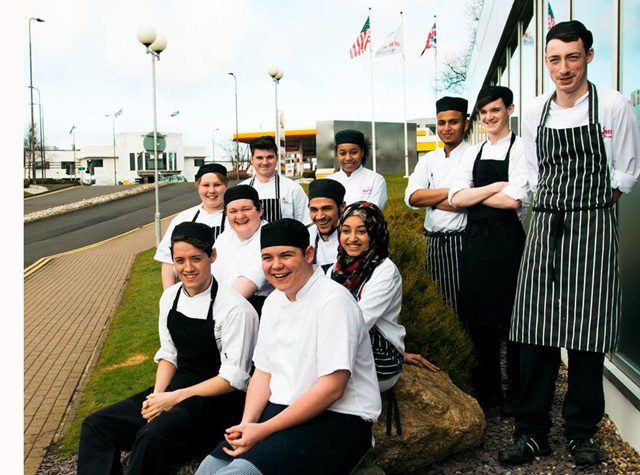 Marriott duplica su compromiso con la juventud en Europa Marriott duplica su compromiso con la juventud en Europa