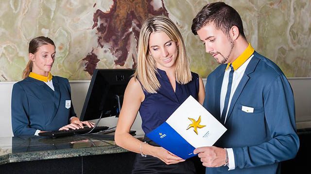 iberostar uniformes plástico reciclado iberostar uniformes plástico reciclado