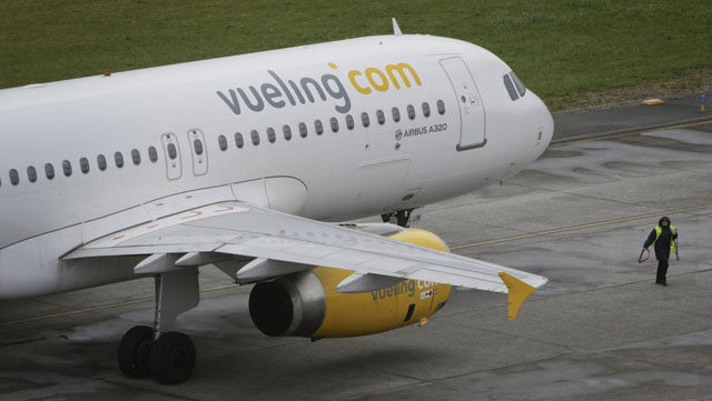 Vueling cáncer asociación española contra el cáncer Vueling cáncer asociación española contra el cáncer