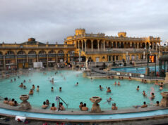 BUDAPEST. Melodía encadenada Baños Széchenyi