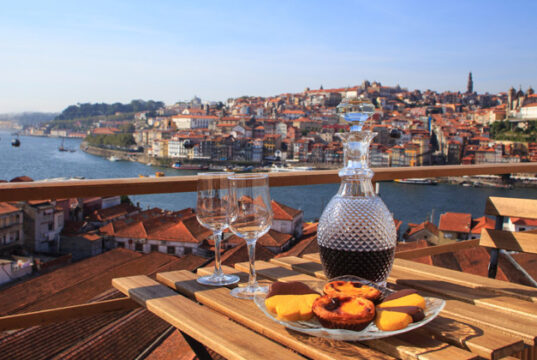 WOW OPORTO. El vino de la vida Vistas al Duero