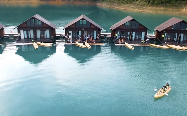 500 RAI Floating Resort