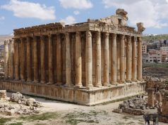 LÍBANO. Una caja de sorpresas Ruinas de Baalbek, Templo de Baco