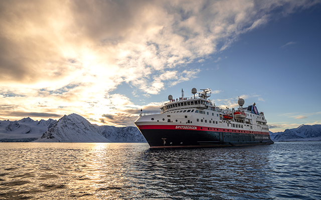 Hurtigruten Hurtigruten