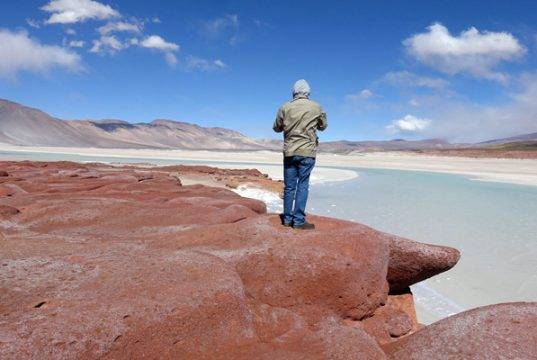 DESIERTO DE ATACAMA. El horizonte infinito Piedras Rojas