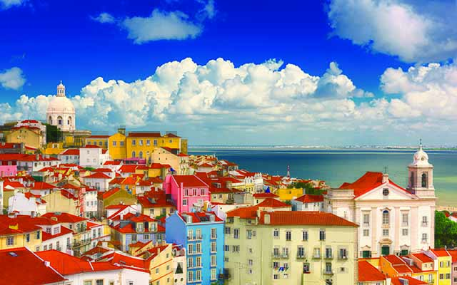 Alfama Lisbon Cityscape Qatar Airways Lisboa