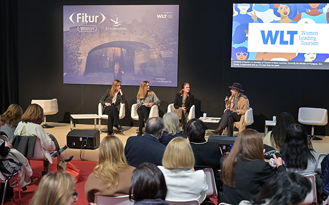 Fitur Woman