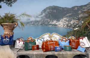 POSITANO. Inspiración y glamur Il San Piestro di Positano_bolsos colección 55 Aniversario