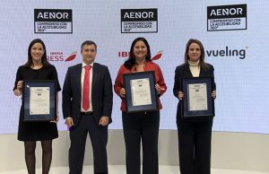 Vueling, Iberia e Iberia Express reciben la certificación de accesibilidad de AENOR AENOR