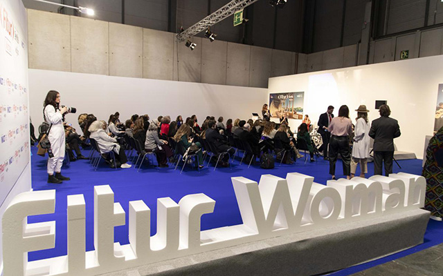 FITUR Woman FITUR Woman