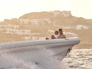 Uber se expande al sector turístico con barcos en el Mediterráneo y hoteles en EEUU Uber
