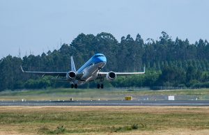 KLM conecta Santiago de Compostela y Ámsterdam con vuelos diarios en verano KLM