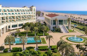 El Hotel Las Arenas Balneario Resort 5*GL de Hoteles Santos celebra su 20.º aniversario Las Arenas