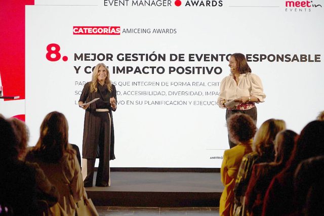 amiceingeveawards_pres1
